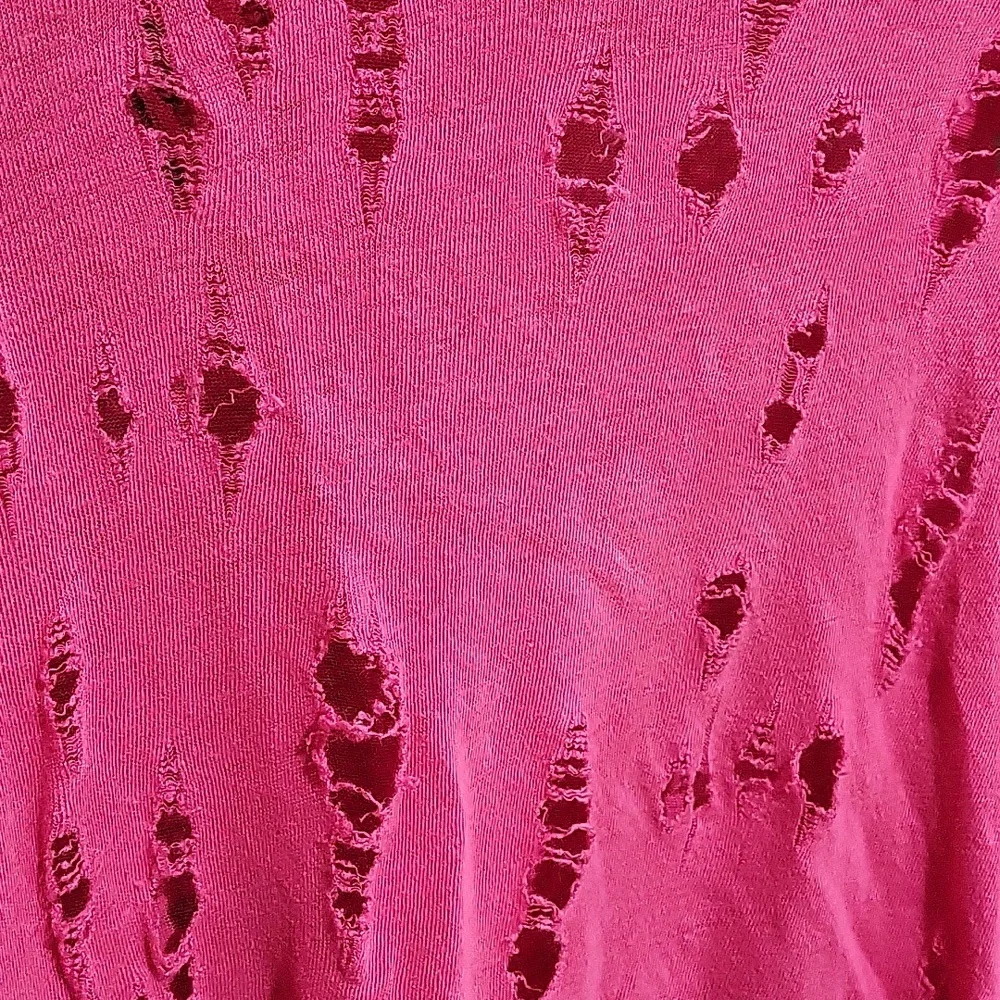 IRO pink 100% linen t-shirt with styled holes - Picture 7 of 10